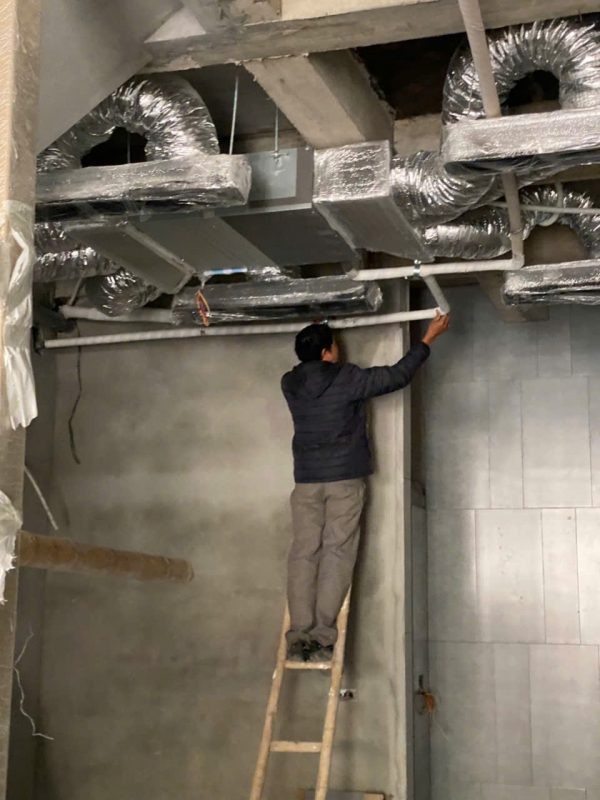 Âm trần ống gió